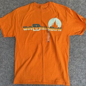 Walt Disney World Shirt Mens Medium Orange Disneyland Castle Graphic Hanes‎